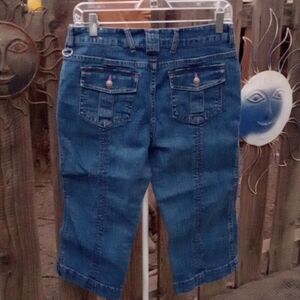 Woman's Capri jeans Blue, good stretch.14/1/2 Plus Arizona.Jean